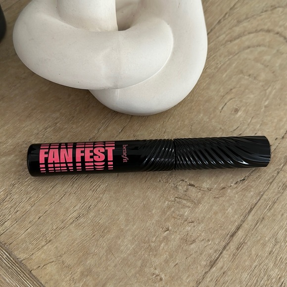 Benefit Makeup Tik Tok Viral Benefit Fanfest Mascara Poshmark